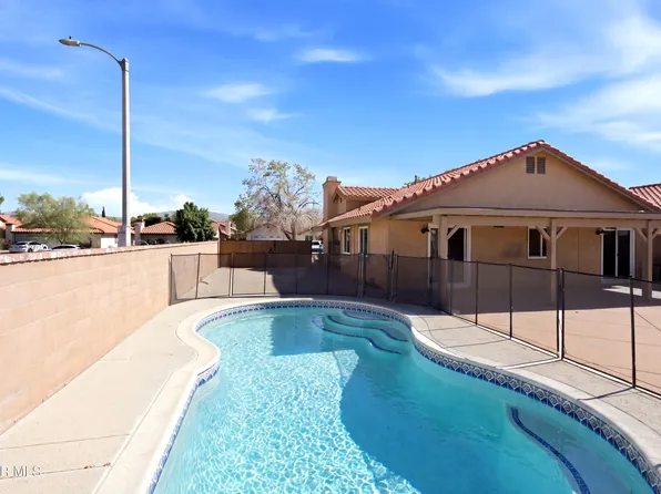 3217 E Avenue S1, Palmdale, CA 93550