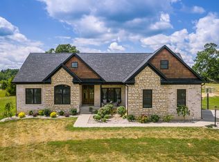 703 Markwell Ln, Taylorsville, KY 40071