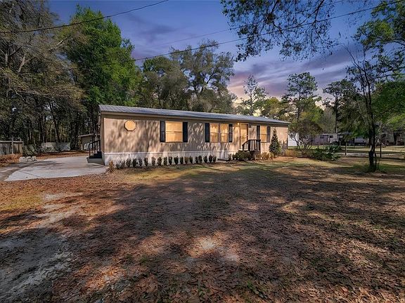 2nd image of 14395 NE 50th Pl