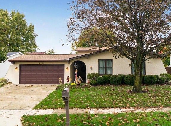 2nd image of 4044 Donegal Ct