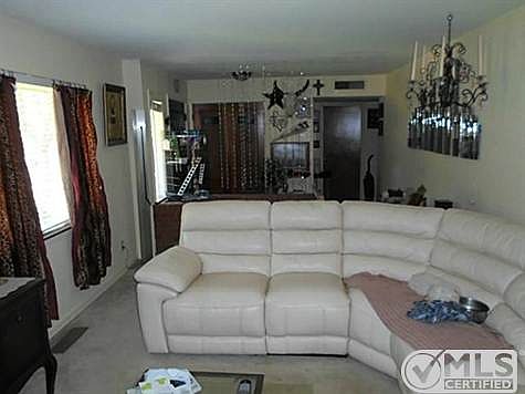 2nd image of 1616 Oak Cliff Rd