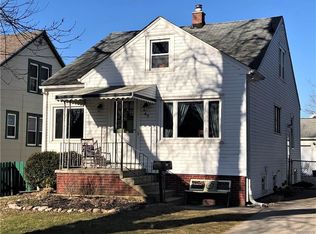 49 Brookside Dr, Buffalo, NY 14220