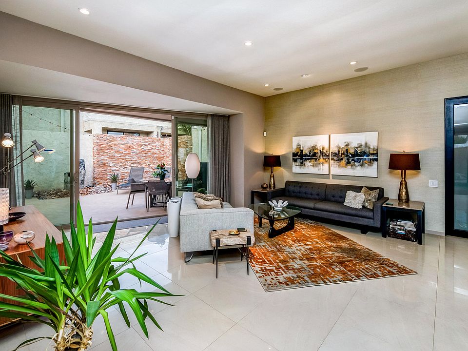 1st image of 411 N Calle Rolph