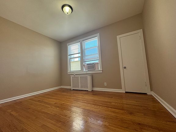 3rd image of 37-10 Broadway #1