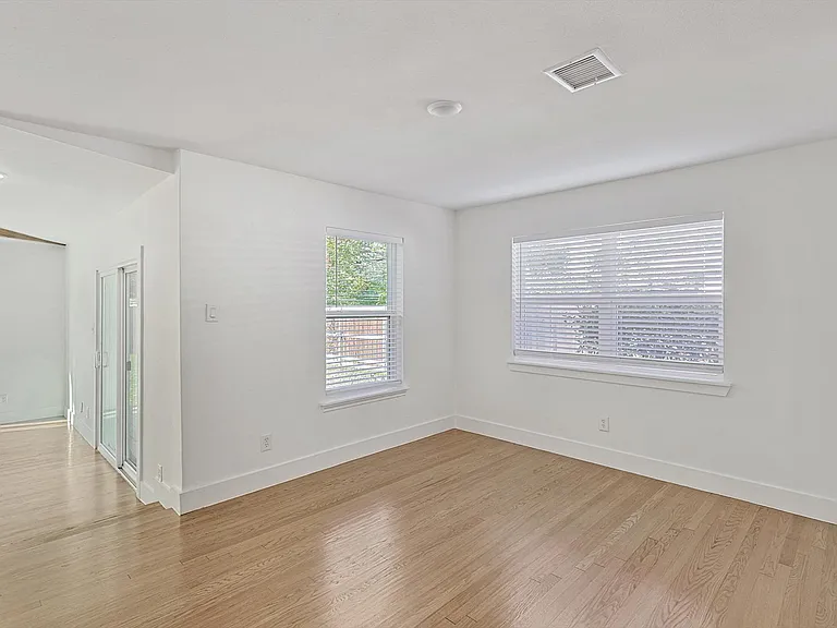 6912 Clemson Dr — Photo 17