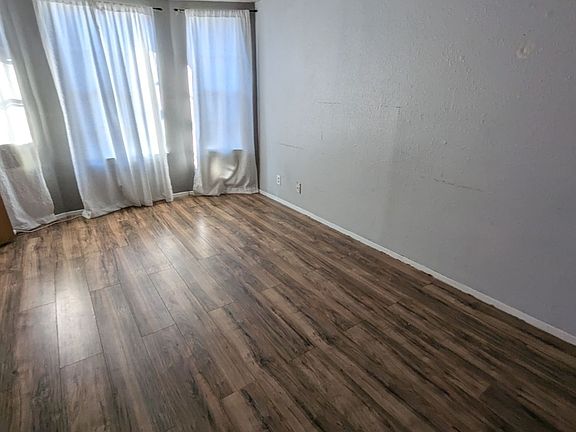 4th image of 2008 Kirksey Dr APT D