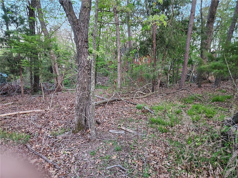 1st image of Hickory Dr #878