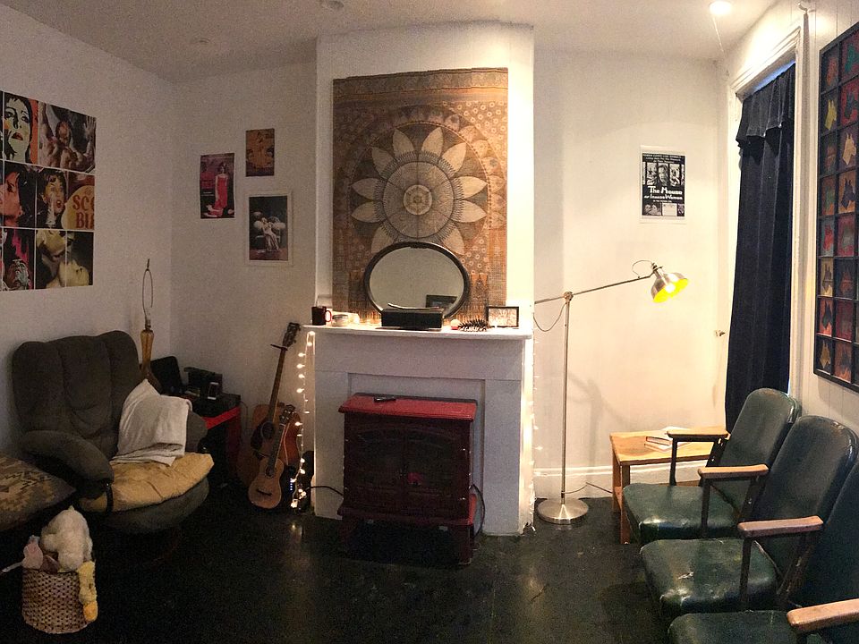 1st image of 2044 N Darien St