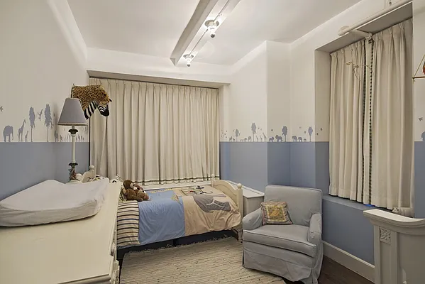 Sold by Nest Seekers International | media 8