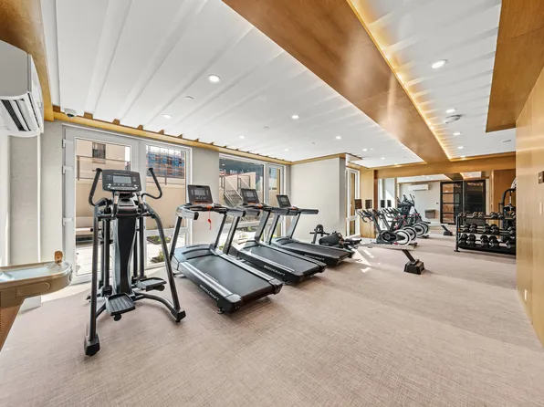 526 Baltic Street image 20 of 55