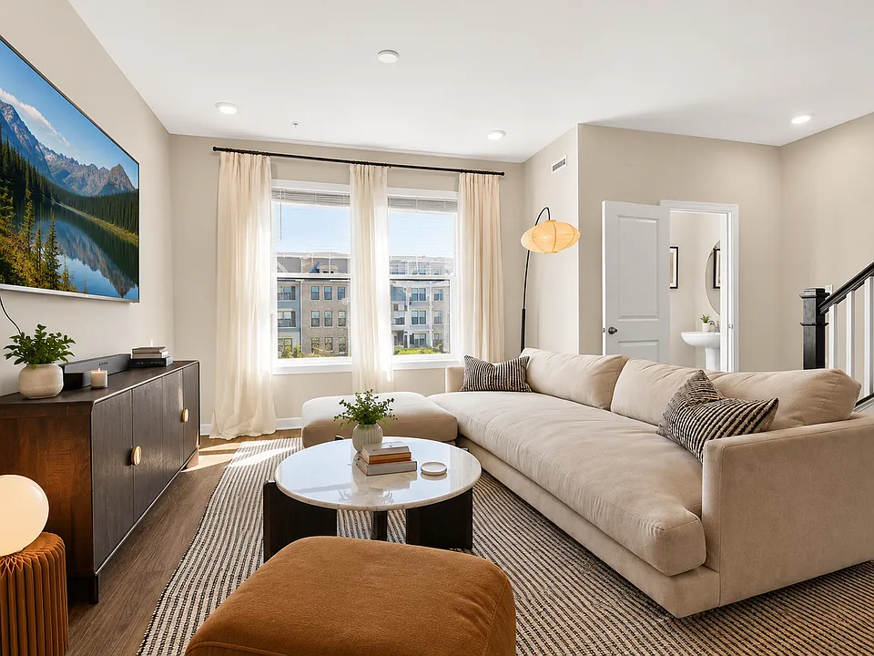 7425 Calm Retreat Blvd #TOWNHOME