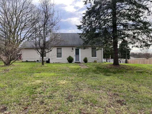 5061 Walsh Dr, Brighton, MI 48114