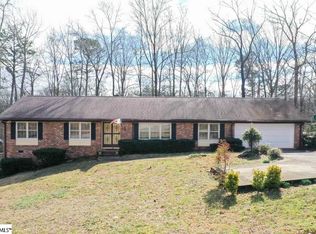 3 Wood Heights Ave, Taylors, SC 29687