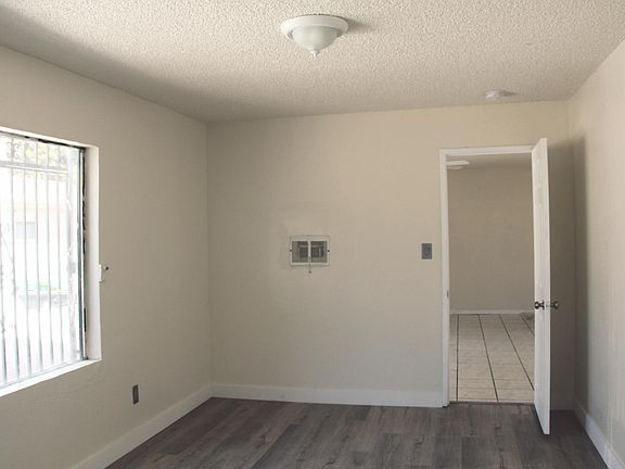 5th image of 6207 Home Ave #B