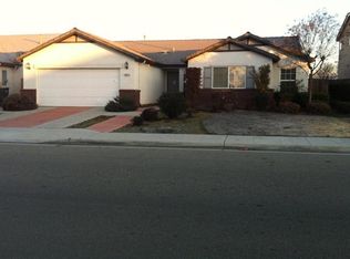 6023 E Hampton Way, Fresno, CA
