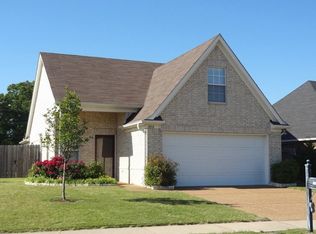 8884 N Cortona Cir, Cordova, TN 38018