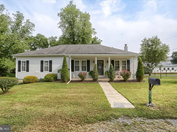 108 Parsonage St, Newville, PA 17241