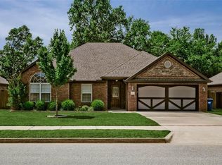 3201 SW Briar Creek Ave, Bentonville, AR 72713