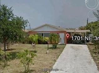 900 W 9th St APT A, Riviera Beach, FL 33404