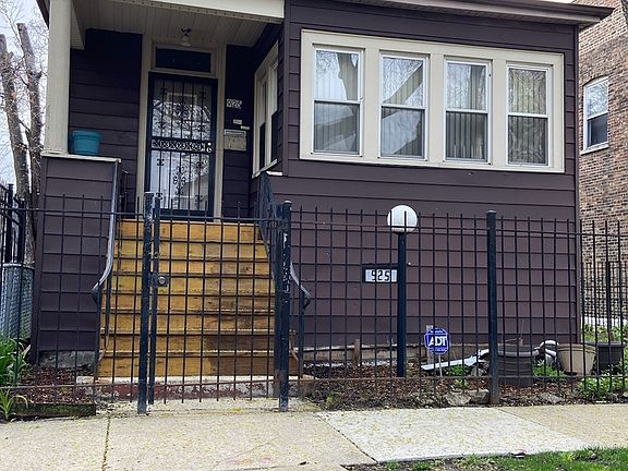 2nd image of 925 N Latrobe Ave