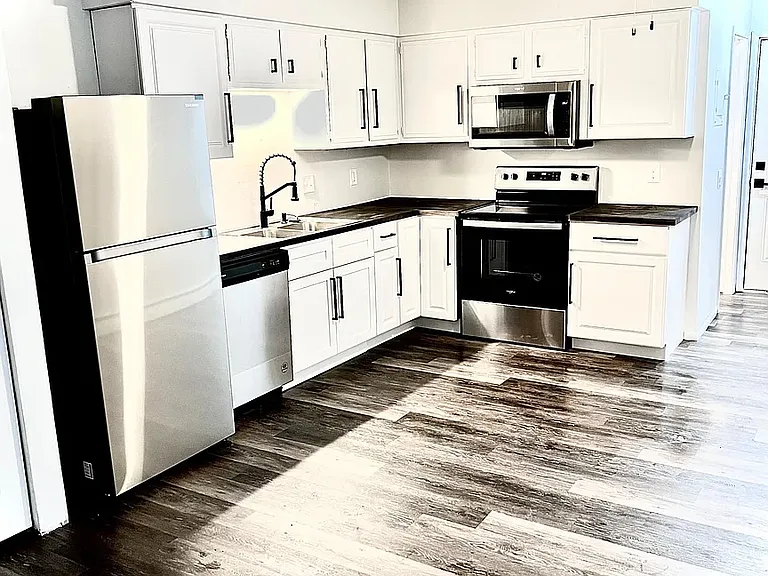 3312 Milwaukee St #4 — Photo 1