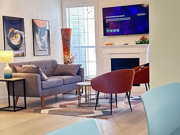 3rd image of 18333 Roehampton Dr APT 322