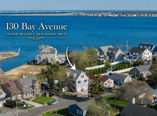 130 Bay Ave, Island Heights, NJ 08732