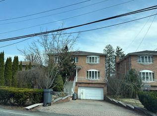 718 Scarsdale Rd, Yonkers, NY