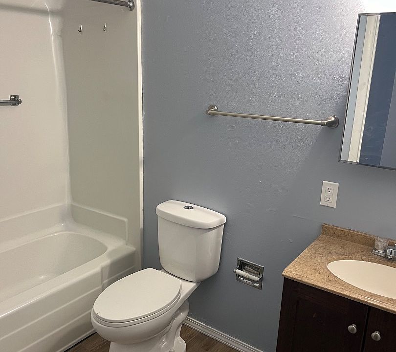 Unit Photo