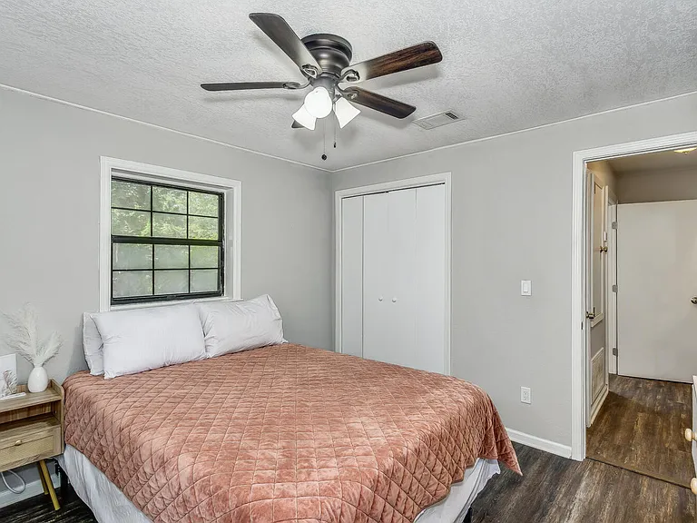 1205 Poppy Ave #B — Photo 16
