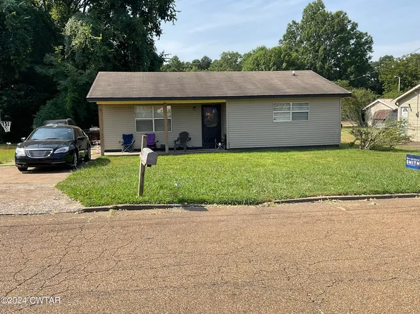 925 W Dr Martin Luther King Jr Dr, Union City, TN 38261