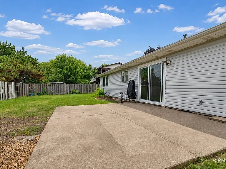 309 Thistle Dr — Photo 18