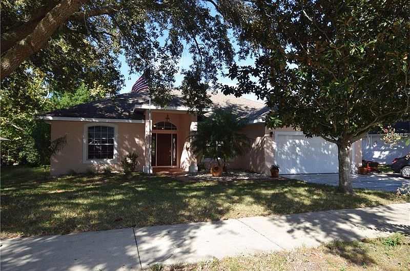 1st image of 435 Waterwood Ct