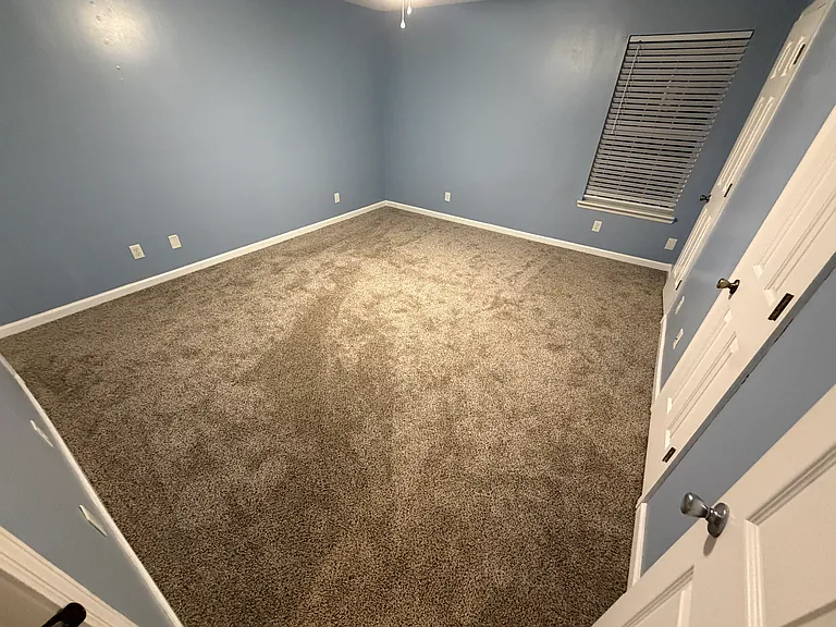 1817 Daisy Ct — Photo 10