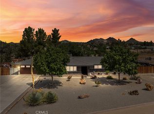 16072 Venango Rd, Apple Valley, CA 92307