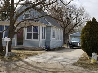 3980 S John Hix Rd, Wayne, MI 48184