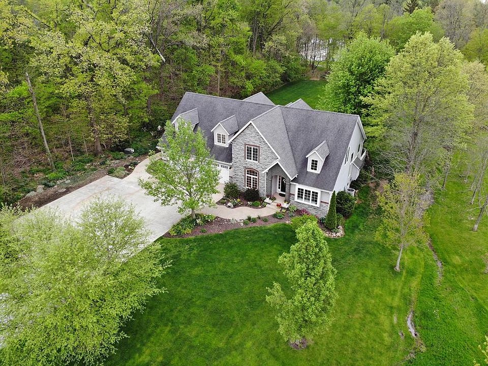 1st image of 1425 Township Road 1238