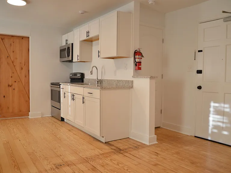 14 W Main St #12 — Photo 2