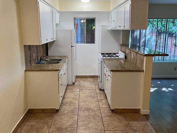 5th image of 1401 Venice Blvd Unit 1
