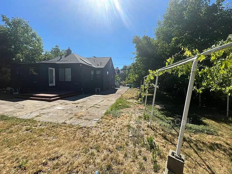 4514 NE 18th Ave — Photo 37