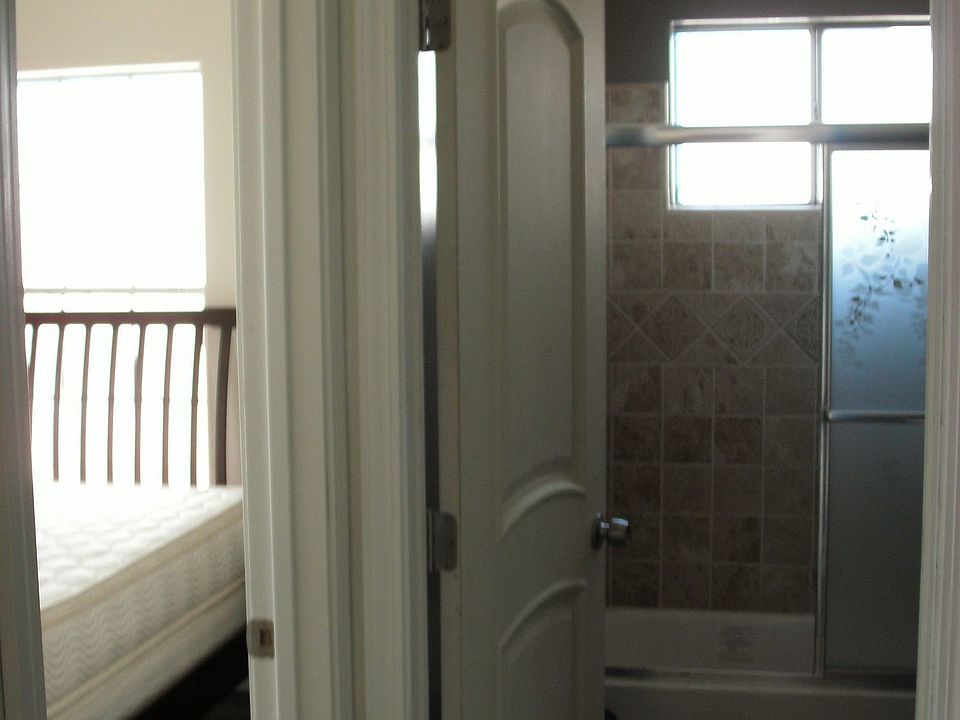 1st image of 10215 Richlee Ave