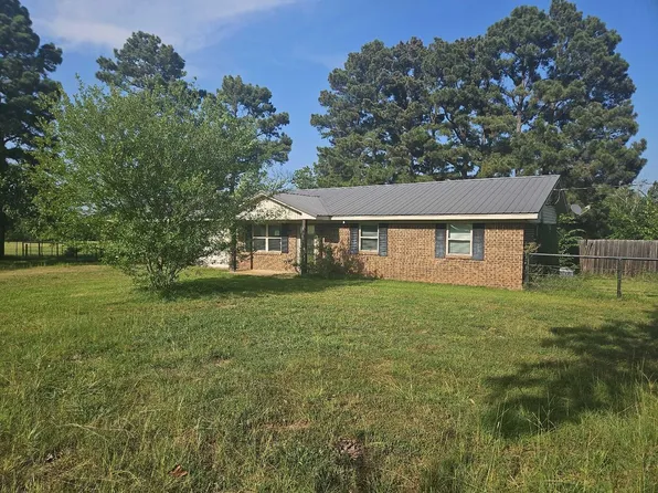 1125 N 4270th Rd, Hugo, OK 74743