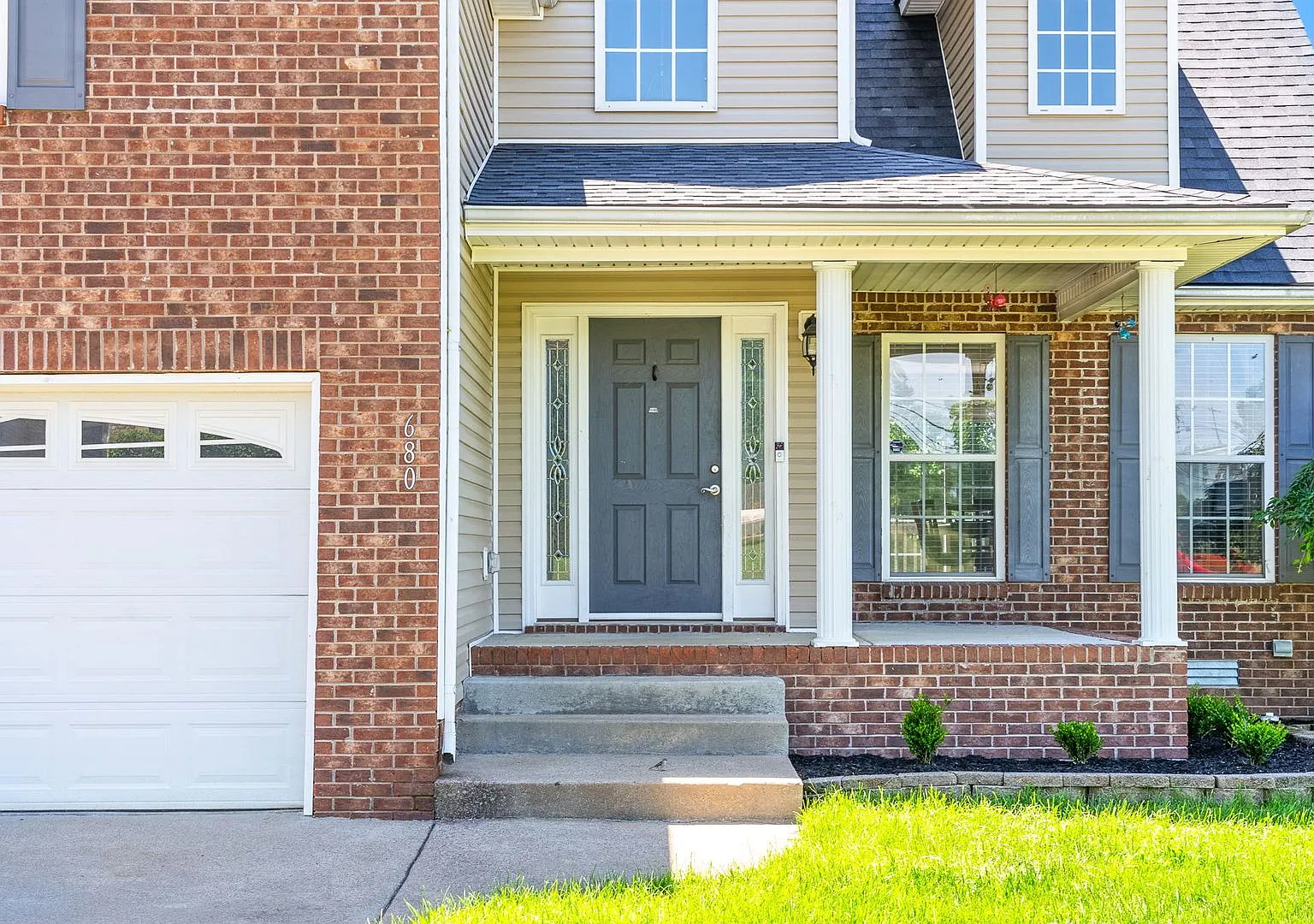 680 Foxfield Drive — Photo 3