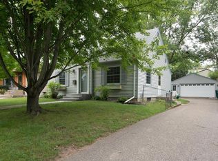 4711 Chatham Rd NE, Columbia Heights, MN 55421