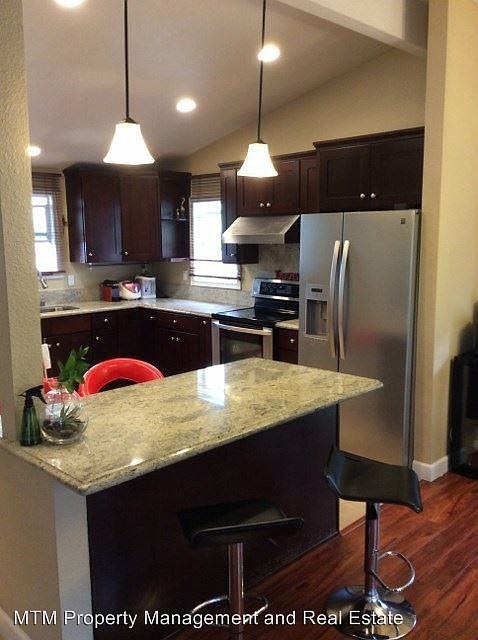 1st image of 3014 Cabrillo Mesa Dr