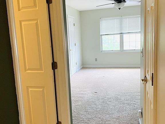4th image of 3985 S Cramer Cir #0