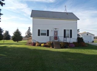 1450 S Lackie Rd, Bad Axe, MI 48413