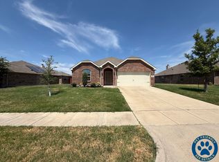 112 Acadia Ln, Forney, TX 75126