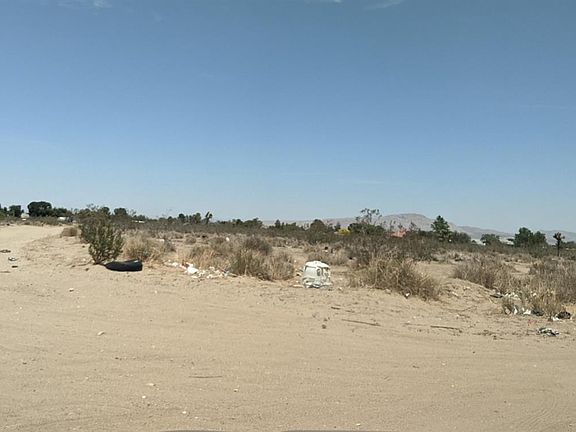4th image of Jade Rd