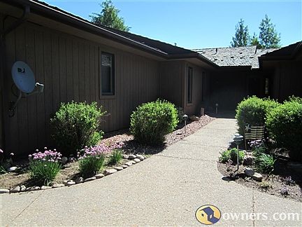 Maintenance Free Mountain Living